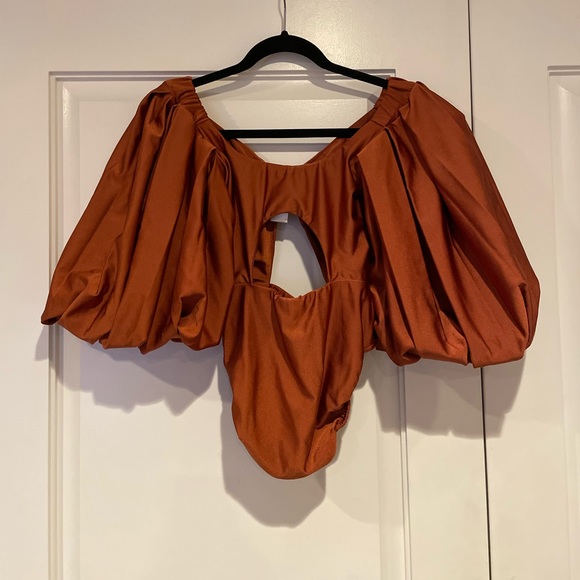 Fe Noel Puff Sleeve Bodysuit/Swimsuit in Rust, Size XS - Picture 4 of 8